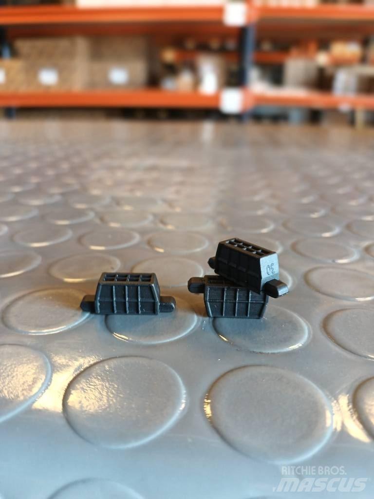 Volvo SEAL 21185132 Muut