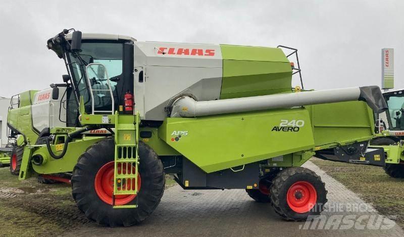 CLAAS AVERO 240 Leikkuupuimurit