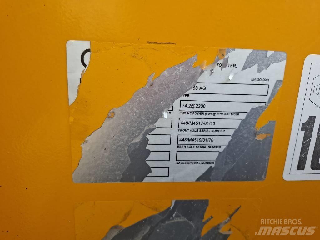 JCB 527-58 Kurottajat