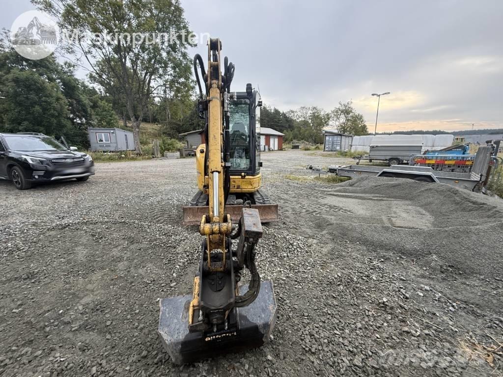 Komatsu PC 26 MR Minikaivukoneet < 7t