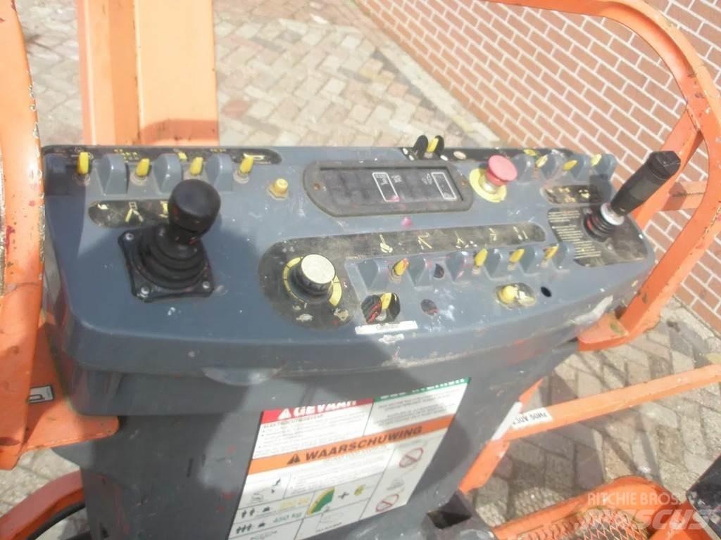 JLG 1350 SJP Teleskooppipuominostimet