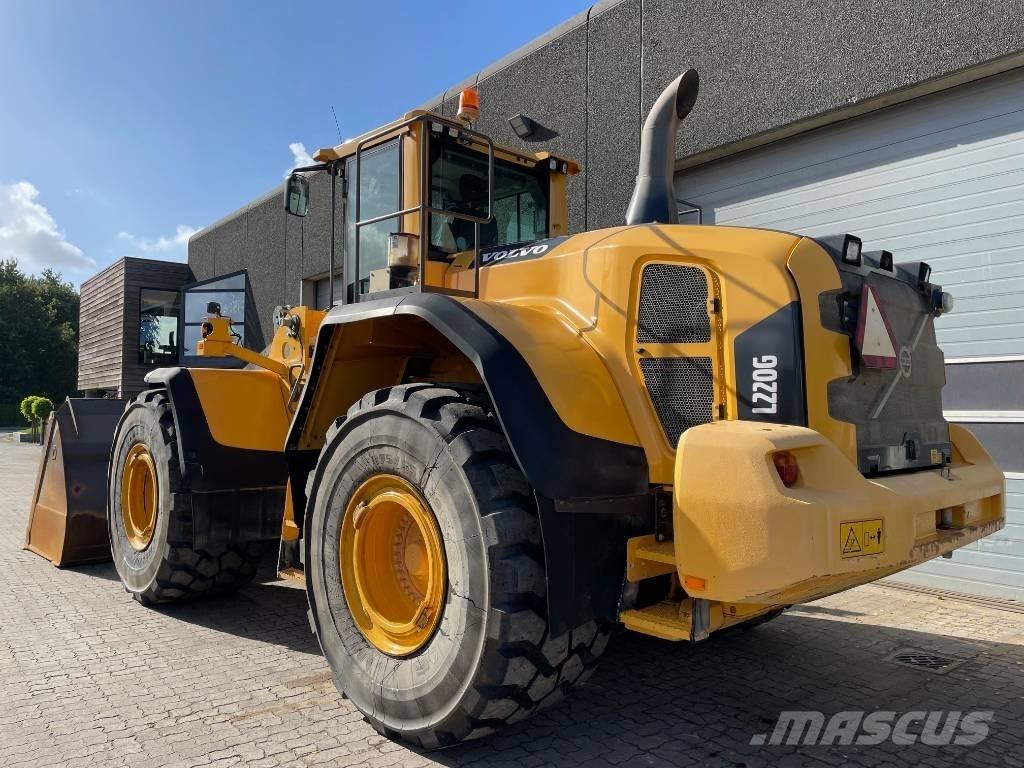 Volvo L220G Pyöräkuormaajat