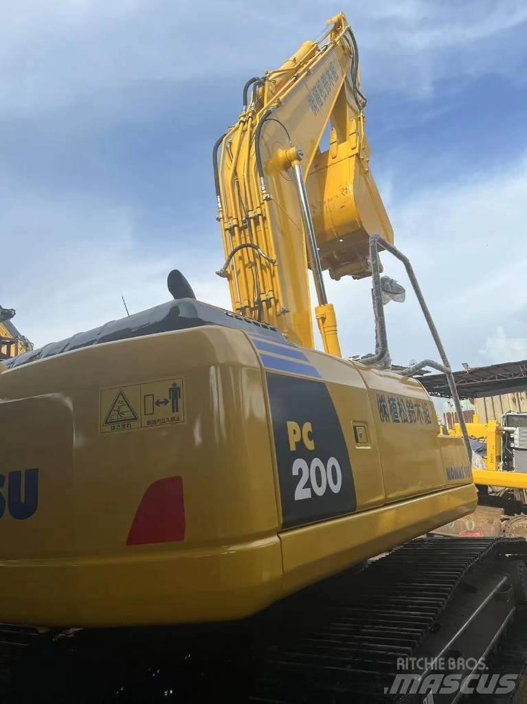 Komatsu PC 200-7L Telakaivukoneet