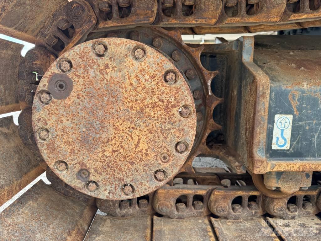Hitachi ZX250-7 Telakaivukoneet