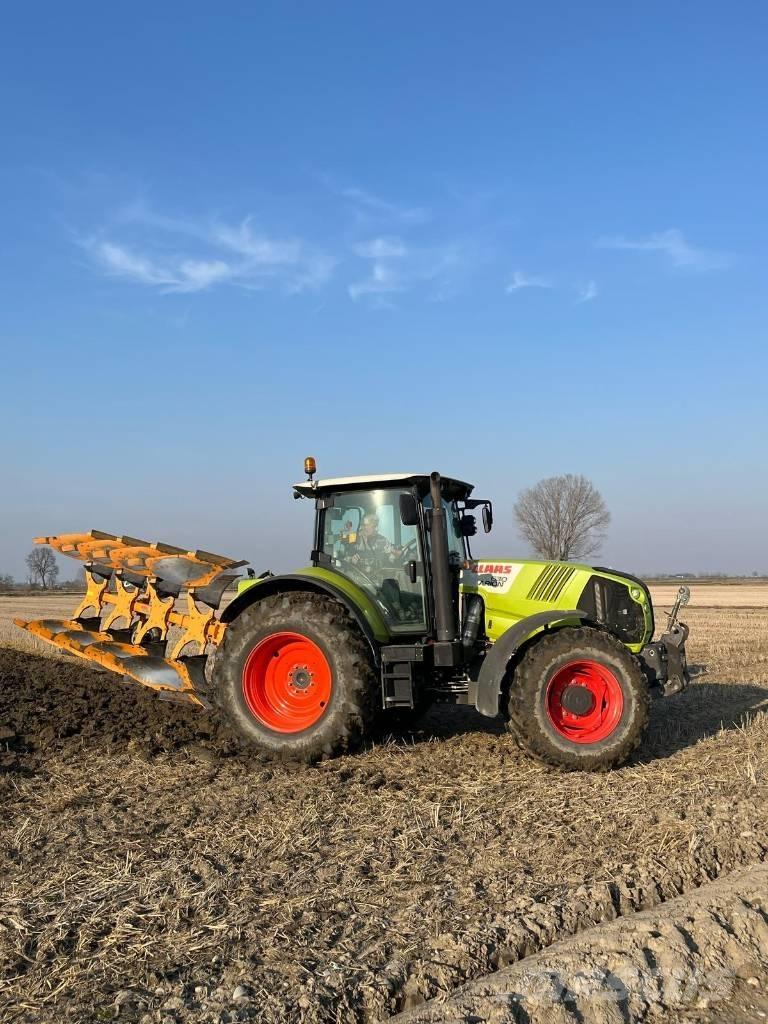 CLAAS Arion 630 Traktorit