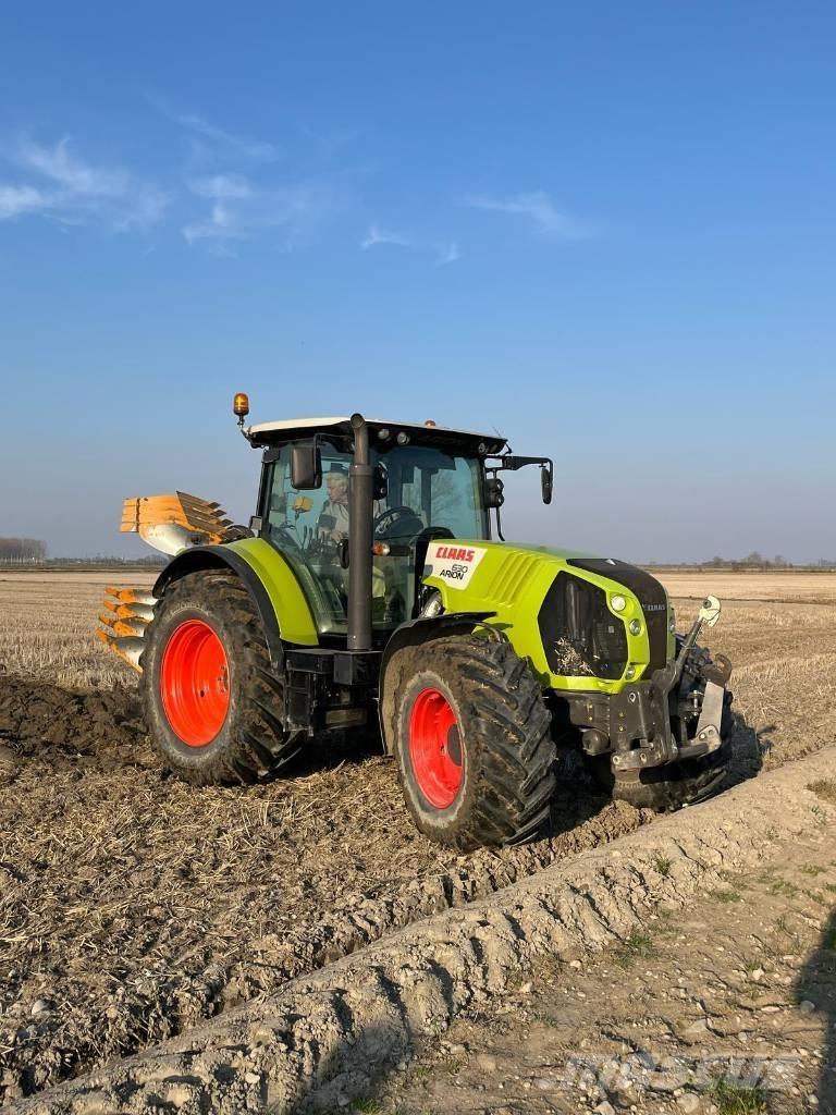 CLAAS Arion 630 Traktorit