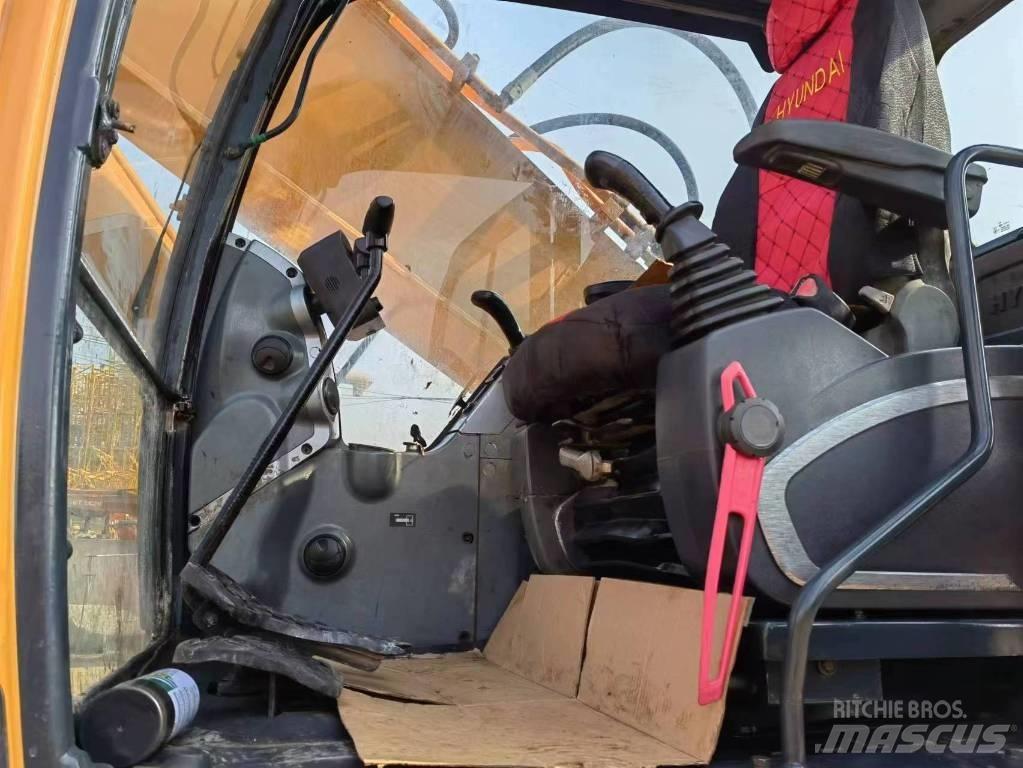 Hyundai 30 L-9 A Telakaivukoneet