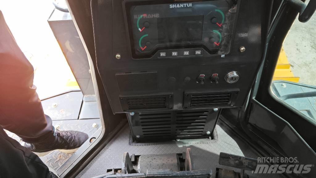 Shantui SD 22 Telaketjupuskutraktorit