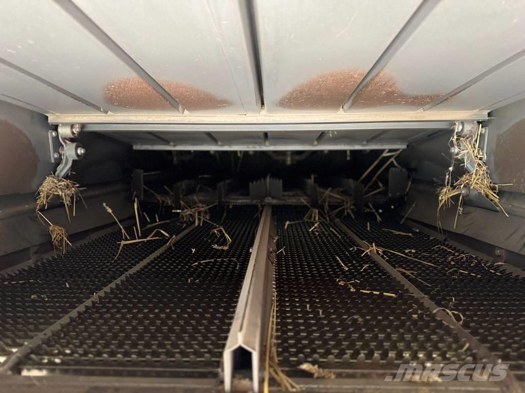 CLAAS Medion 340 Leikkuupuimurit