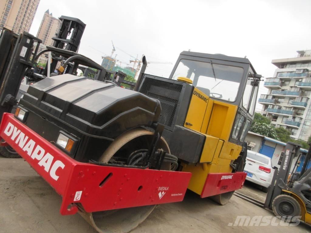 Dynapac CC 421 Tandemjyrät