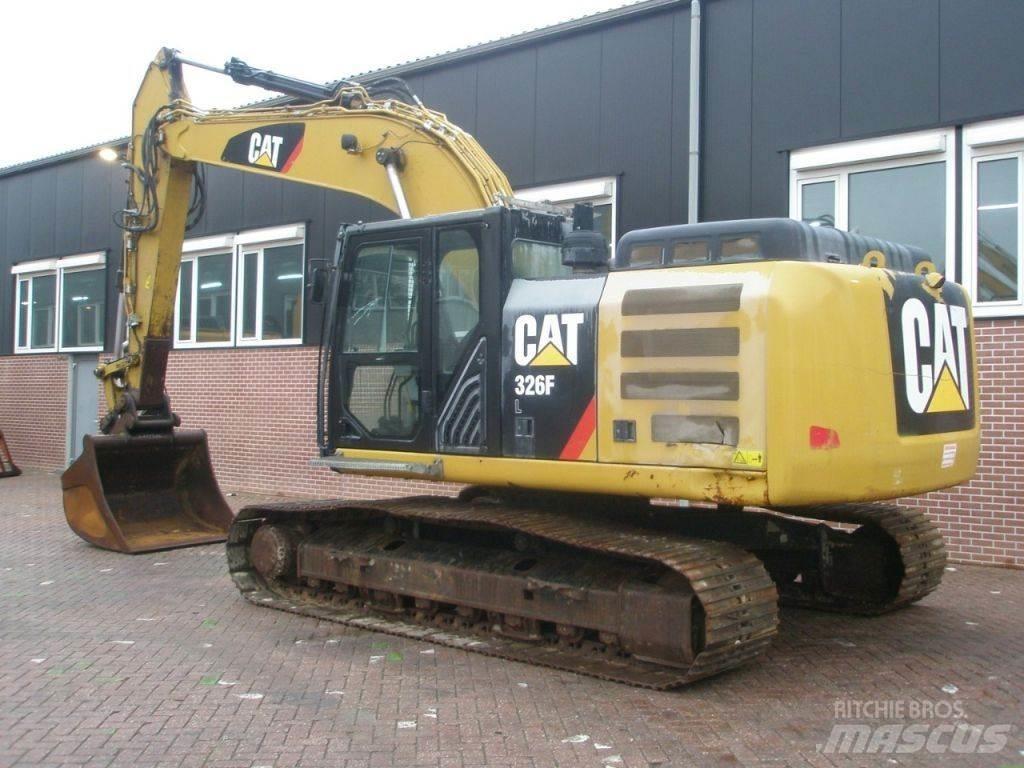 CAT 326FL Telakaivukoneet