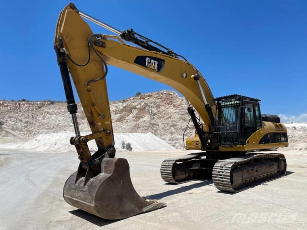 CAT 330 D LN Telakaivukoneet