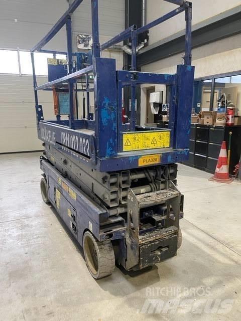Haulotte Compact 8 Saksilavat