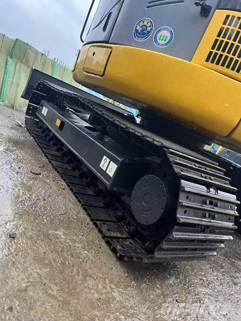 Komatsu PC 78 Telakaivukoneet
