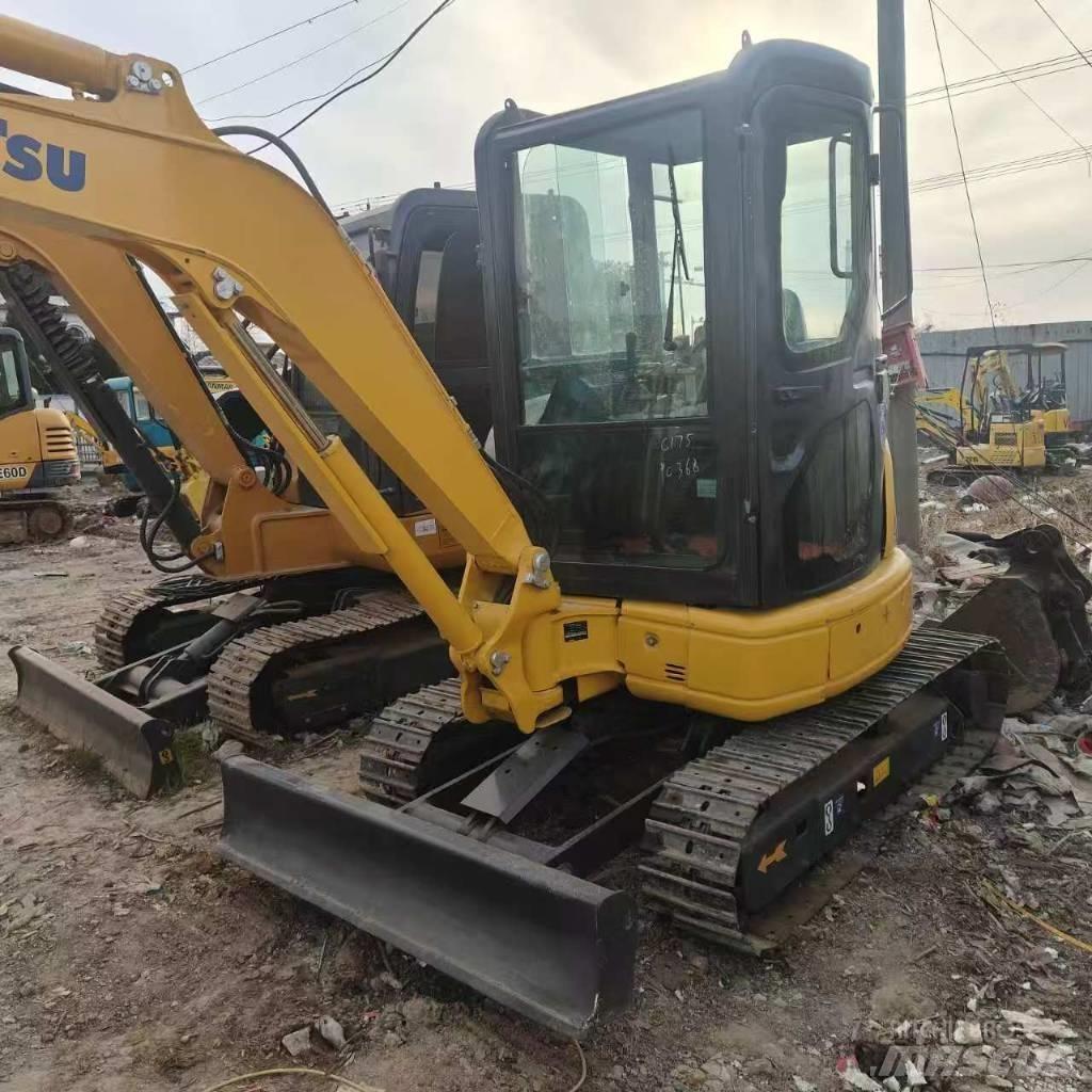 Komatsu PC35 Minikaivukoneet < 7t