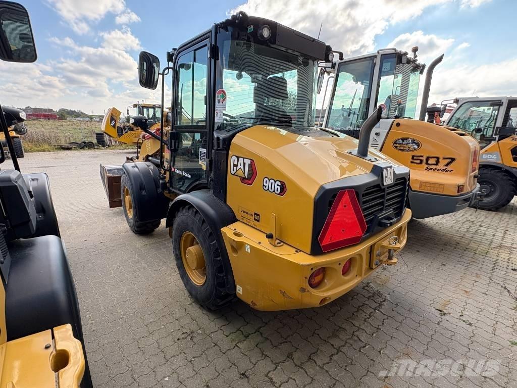 CAT 906 Pyöräkuormaajat