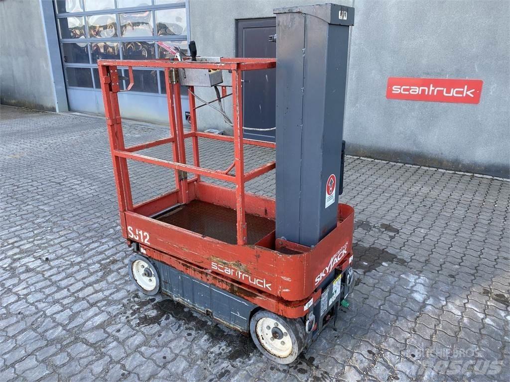 SkyJack SJ12 Saksilavat