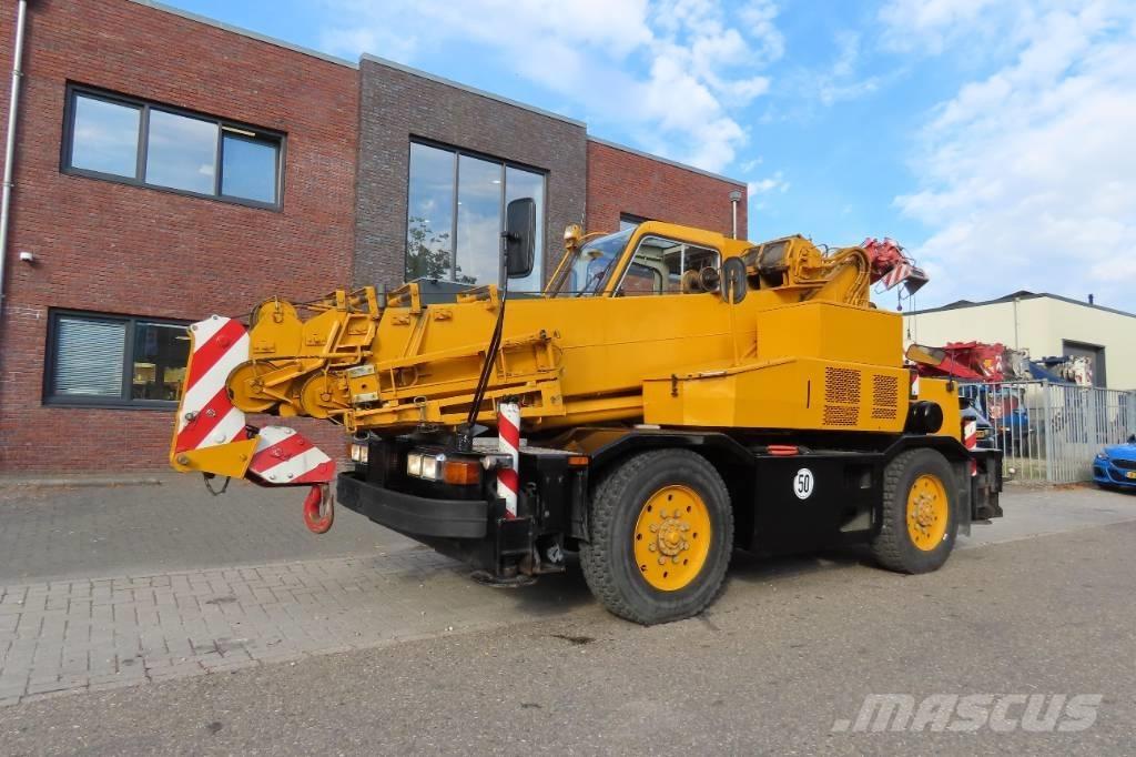 Kobelco RK 70 M2 RT-nosturit