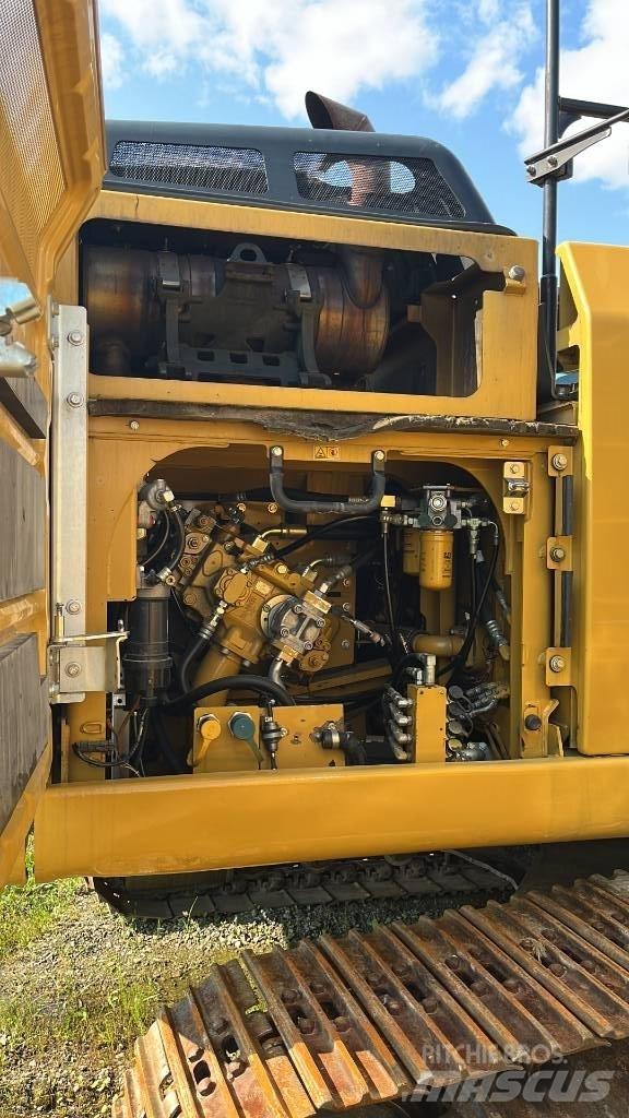 CAT 324 E Telakaivukoneet