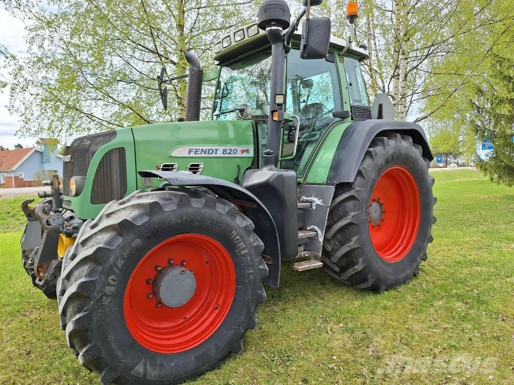 Fendt 820 Vario TMS Traktorit
