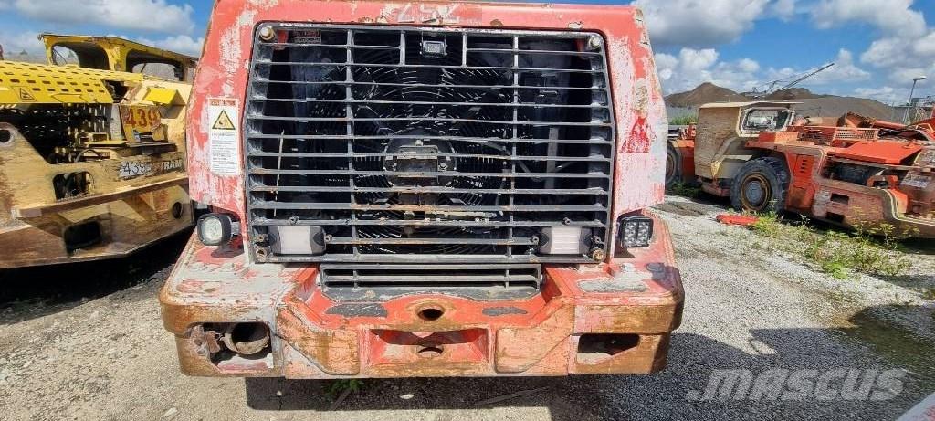 Sandvik LH 410 Maanalaiset lastauskoneet