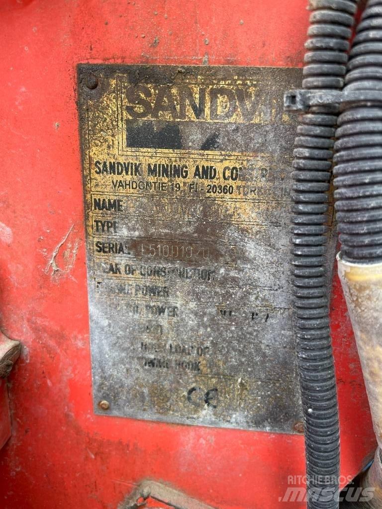 Sandvik LH 410 Maanalaiset lastauskoneet