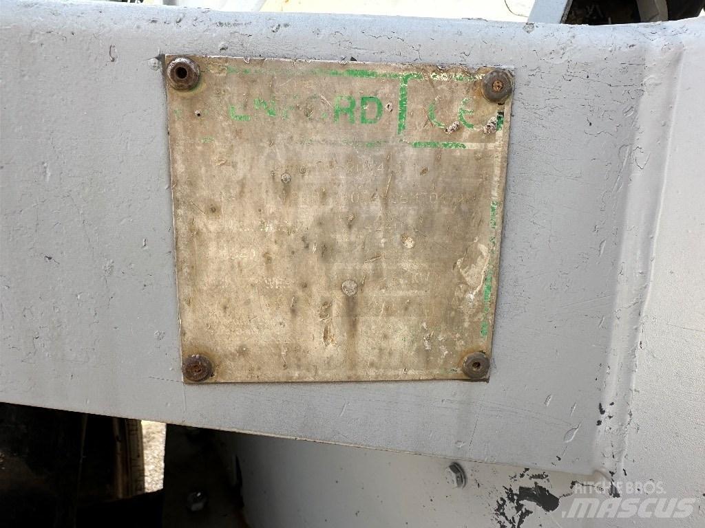 Benford TA6S Dumpperit