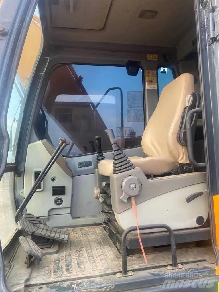 Hyundai R110VS Telakaivukoneet