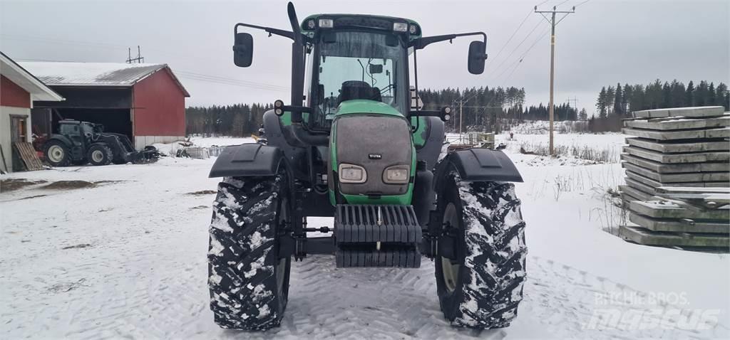 Valtra C130 Hitec Traktorit