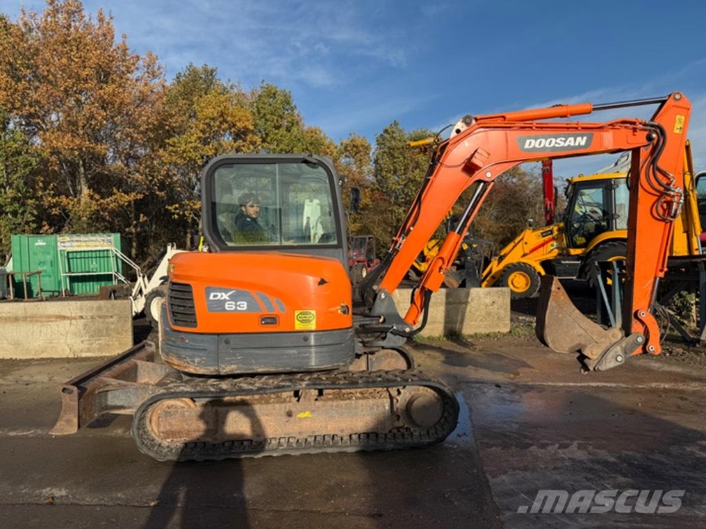 Doosan DX 63-3 Minikaivukoneet < 7t