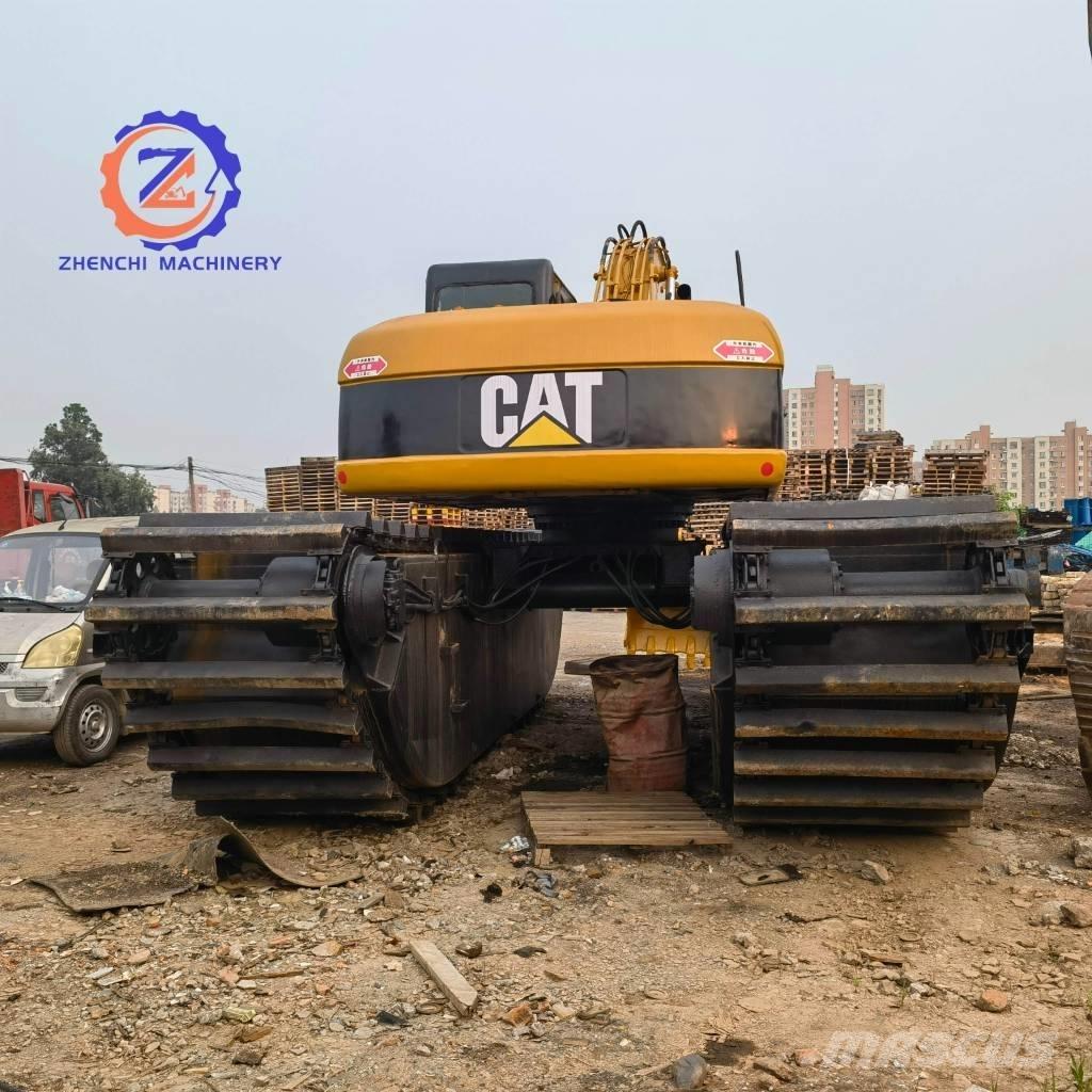 CAT 320 C Amfibio-kaivinkoneet