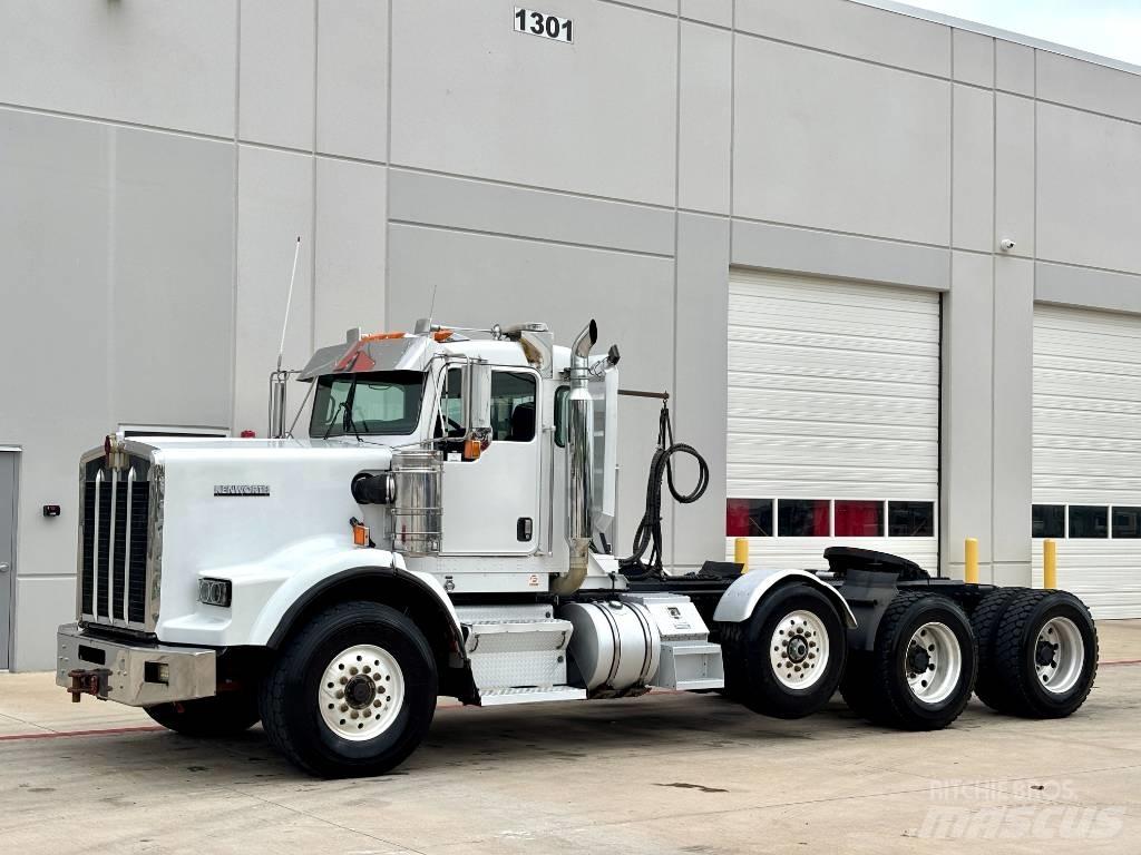 Kenworth T 800 Vetopöytäautot