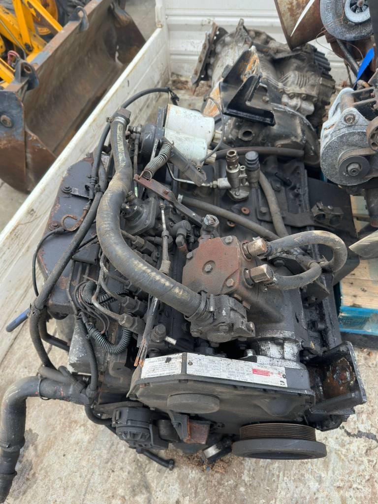 Cummins 359/5.9 Moottorit