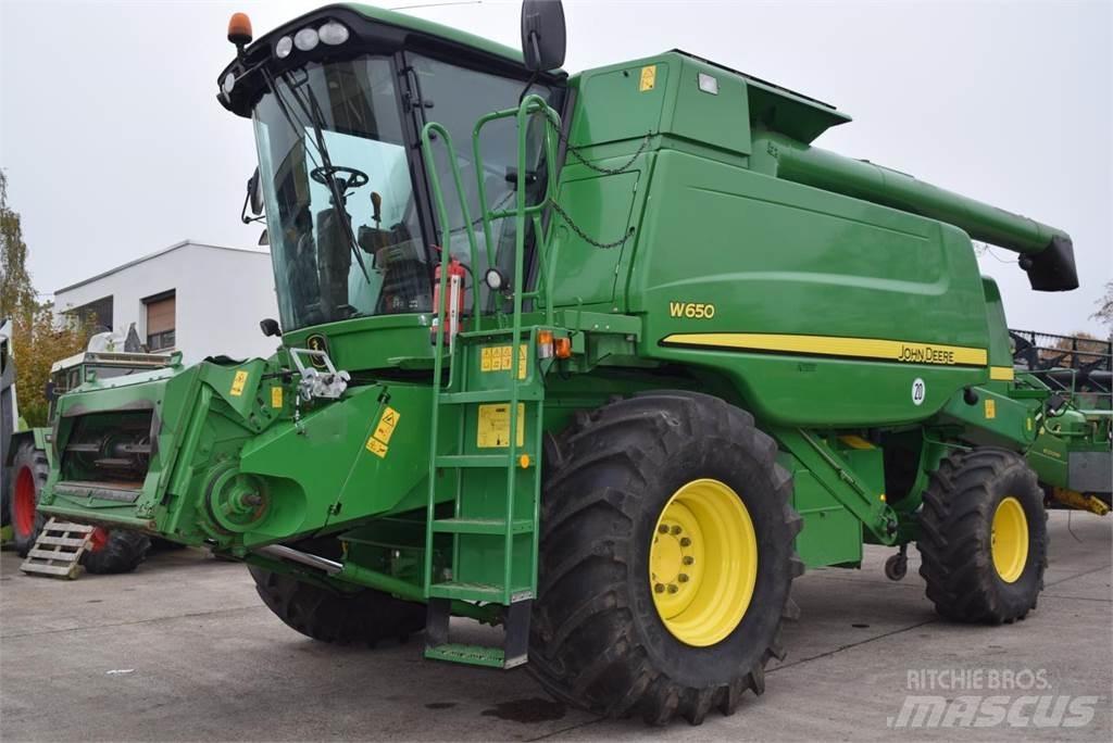 John Deere W 650 Leikkuupuimurit