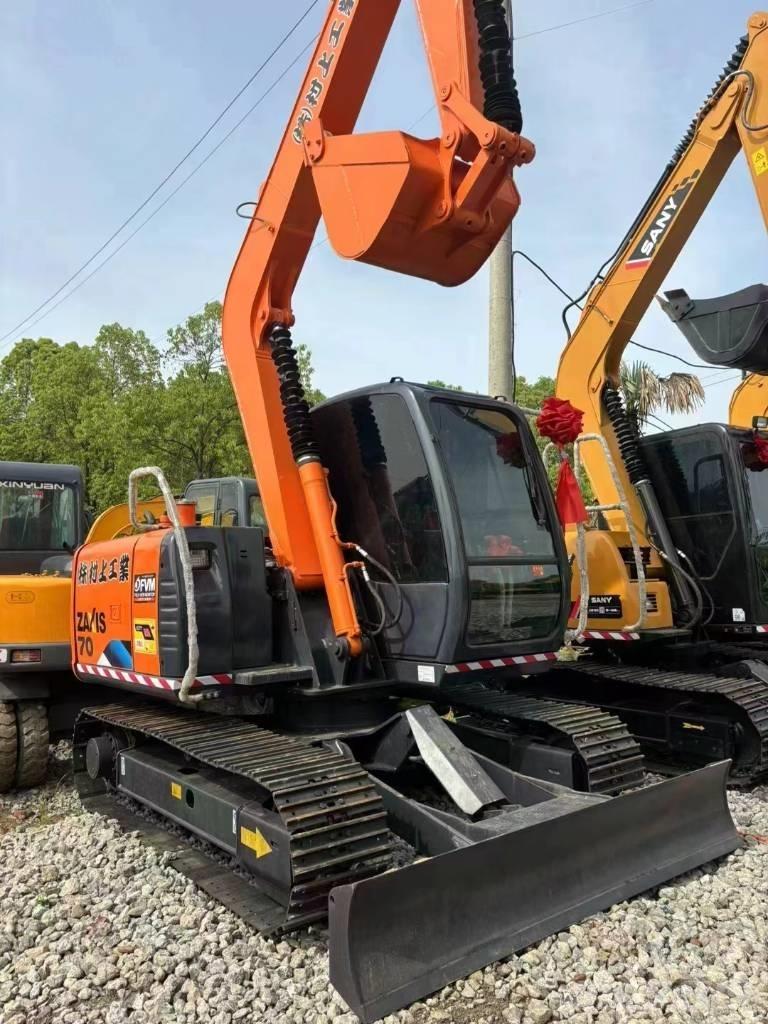 Hitachi ZX 70 Telakaivukoneet