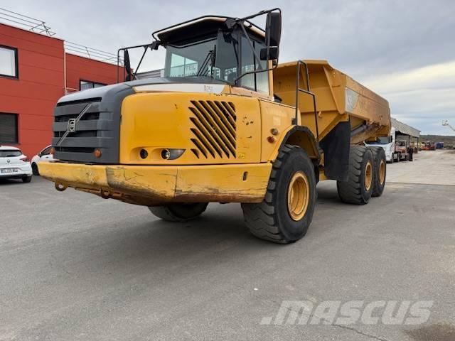 Volvo A 25 E Dumpperit