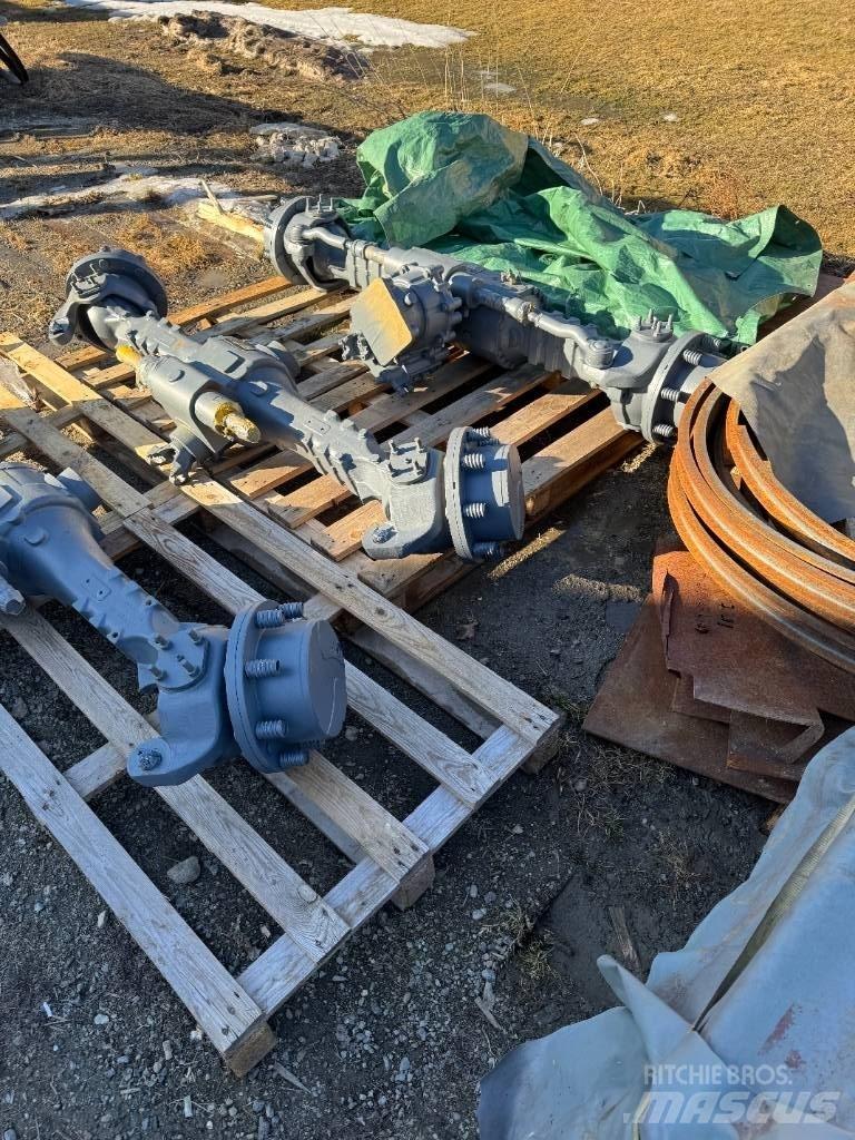 Spicer Dana 211 / 221 Akselit