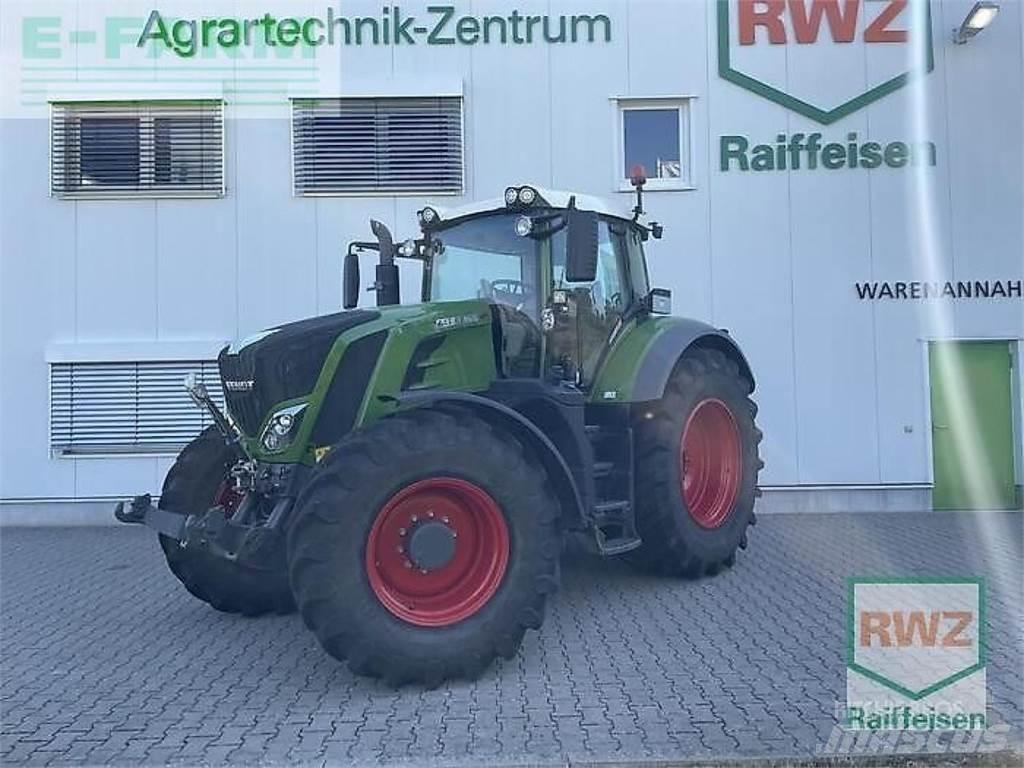 Fendt 828 vario Traktorit