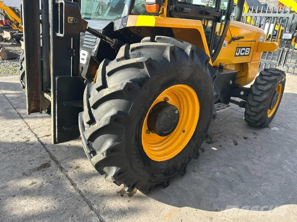 JCB 926 Maastotrukit