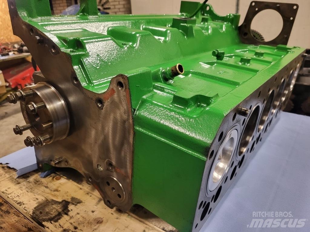 John Deere 6068 Traktorit