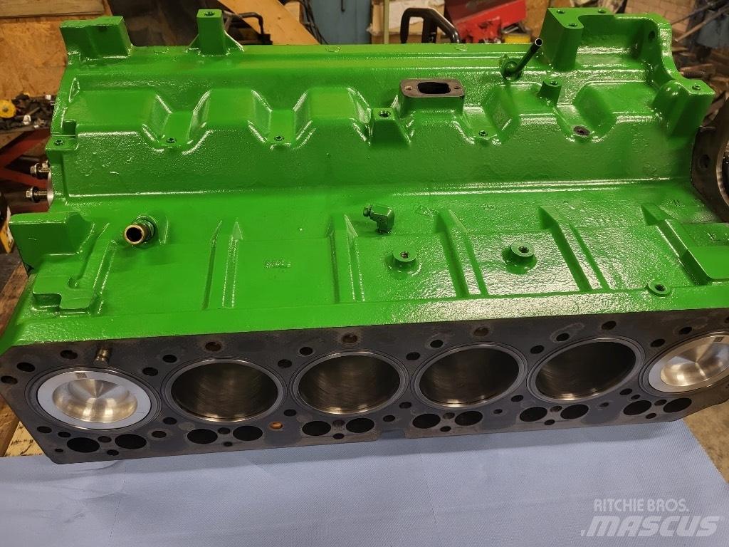 John Deere 6068 Traktorit