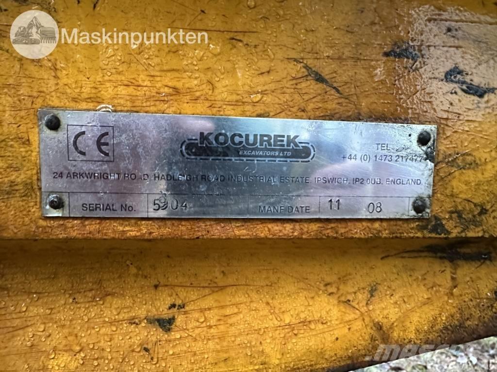 JCB JS 220 LC Telakaivukoneet