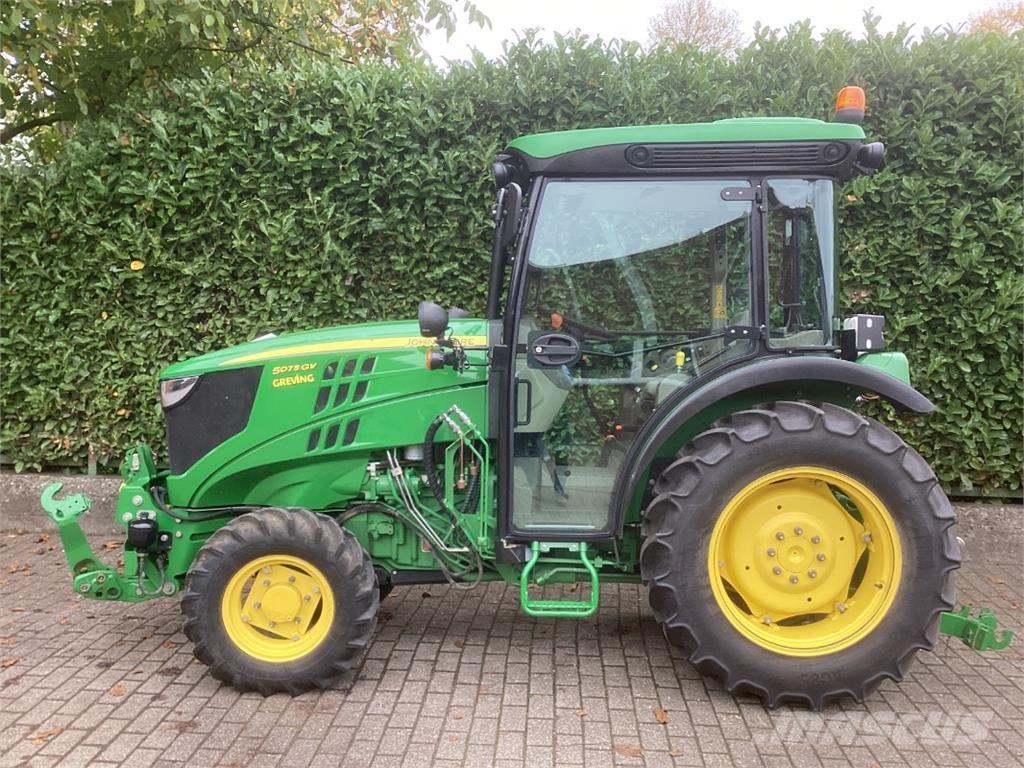 John Deere 5075GV Traktorit
