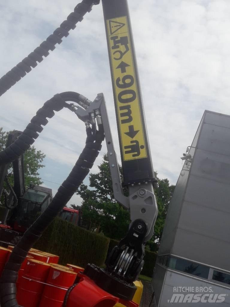 Komatsu 200H Harvesterinosturit