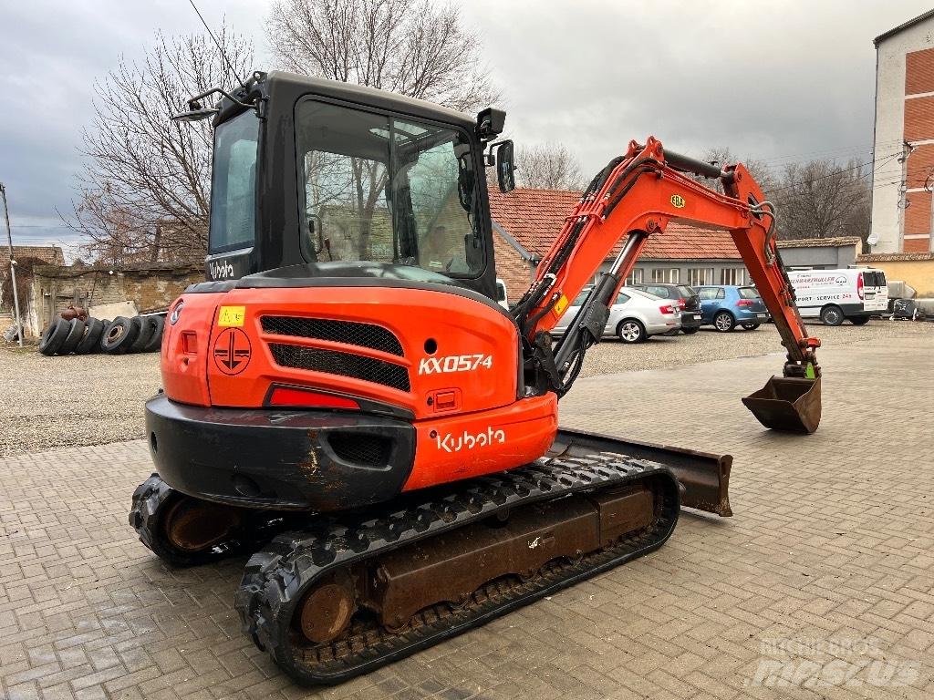 Kubota KX 057-4 Minikaivukoneet < 7t