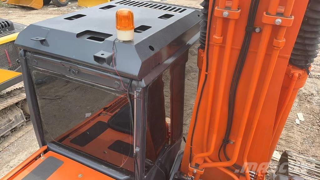 Hitachi ZX 70 Minikaivukoneet < 7t