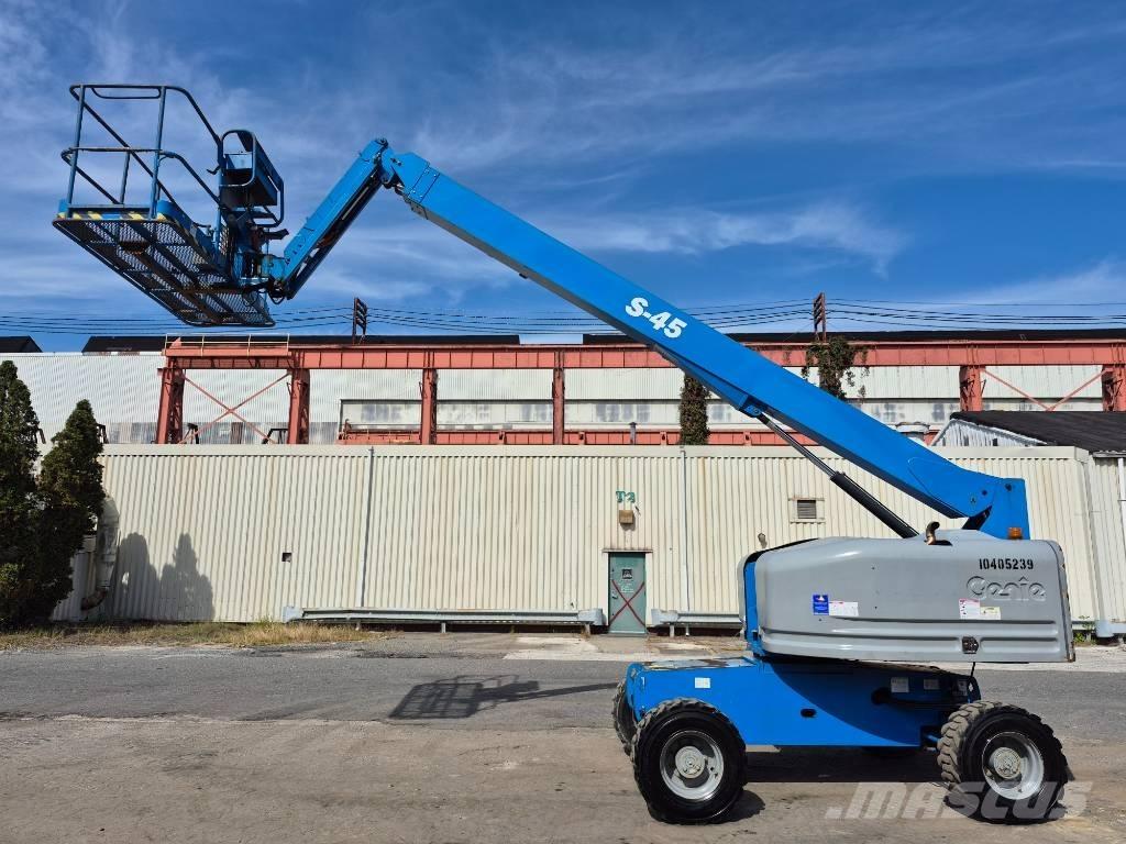 Genie S 45 Teleskooppipuominostimet