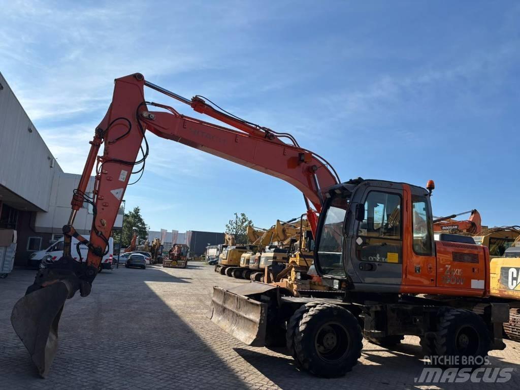 Hitachi ZX 130 W Pyöräkaivukoneet