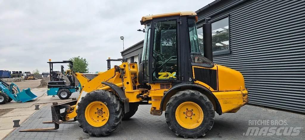 JCB ZX 409 Pyöräkuormaajat