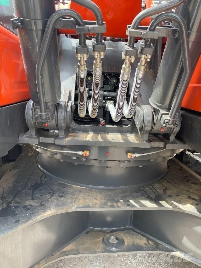 Doosan DX 225 Midikaivukoneet 7t - 12t